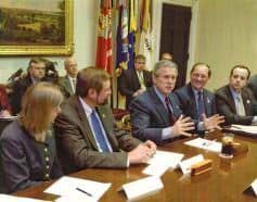As part of the Sporting Conservation Council, Keck sat at the right hand of President Bush during key meetings. 