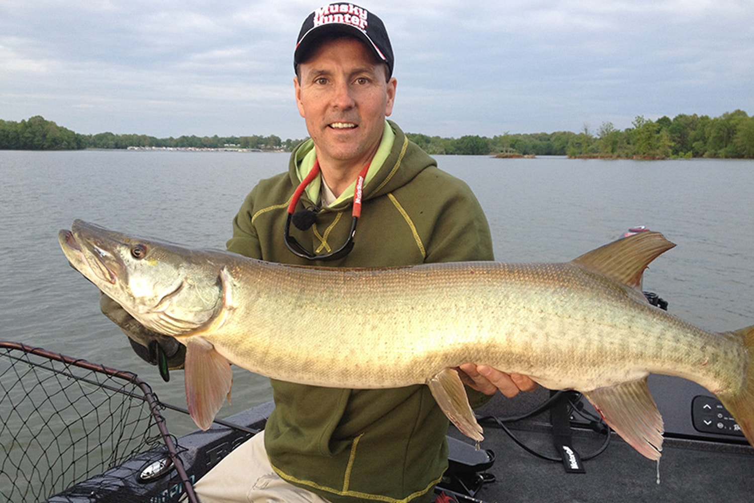 Are Bigger Muskie Lures Better? - MidWest Outdoors