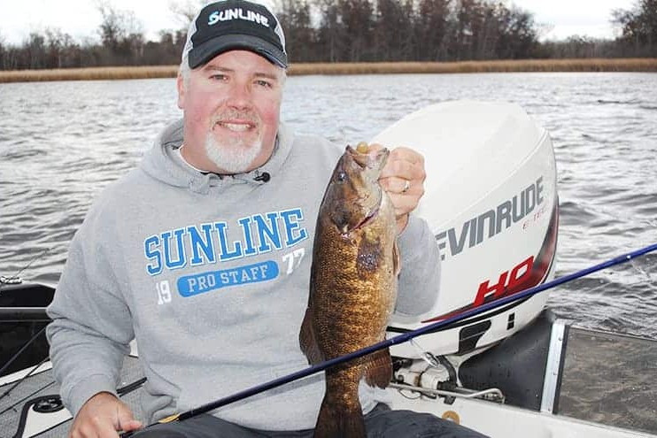 The Weighted Hook: A Versatile Option for Soft Plastics - MidWest Outdoors