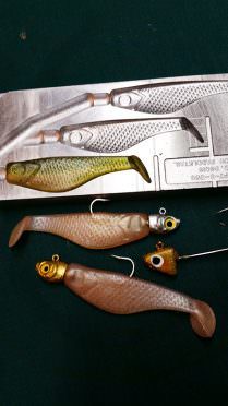 Do-It Tail Spinner Lures Mold