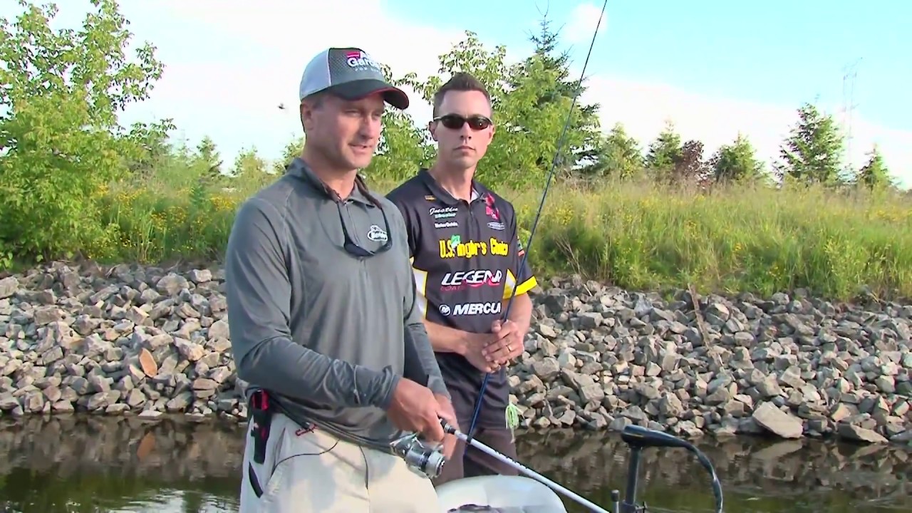 Fox River Bass Fishing Video | Bass Fishing Rivers | MidWest Outdoors