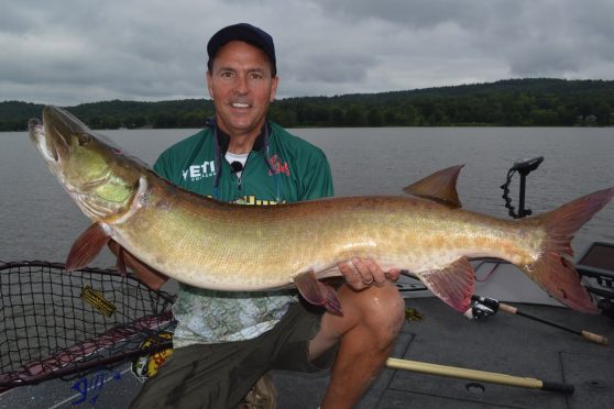 How to Beat Musky Pressure : Season Opener Strategy