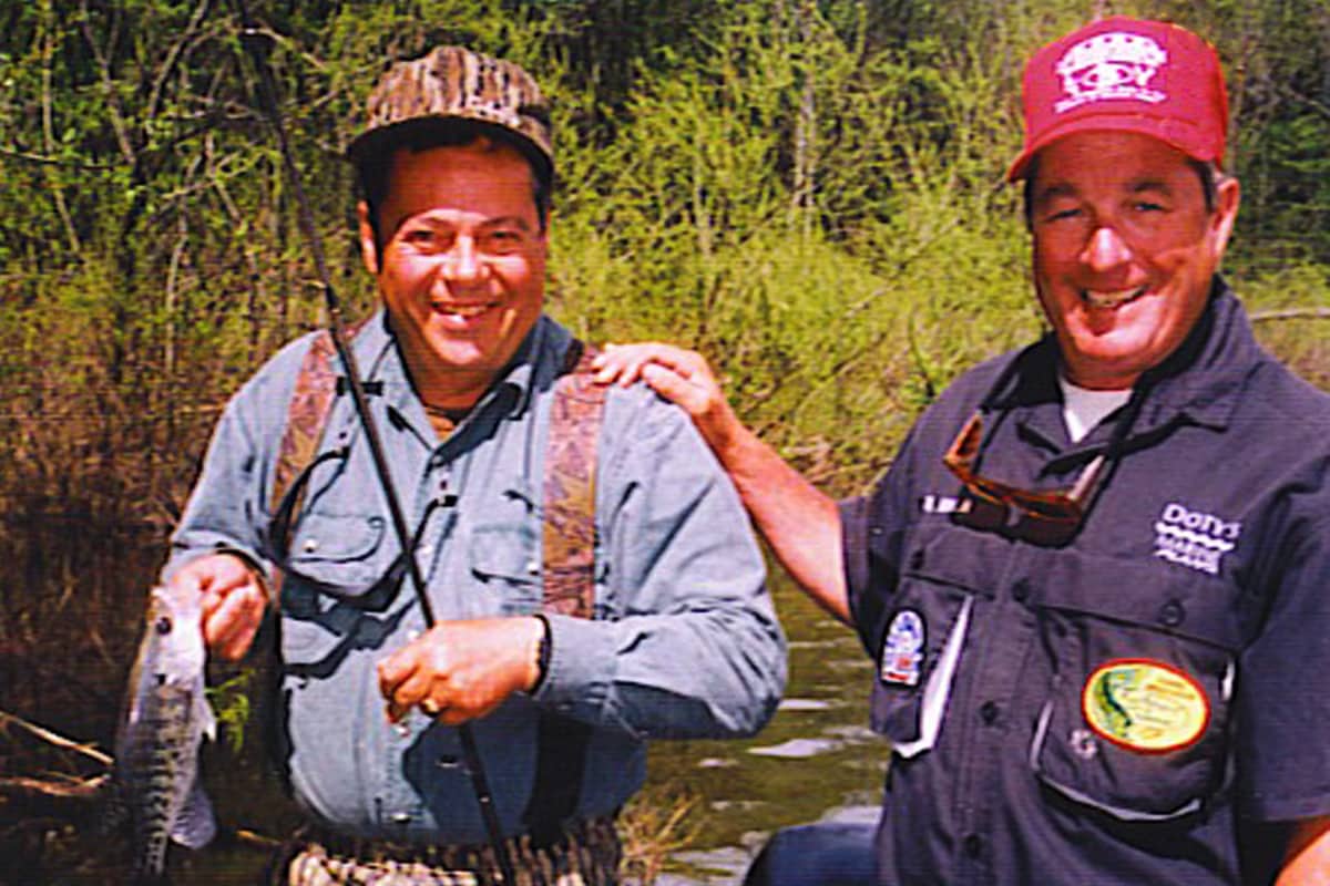 A Guide to Hiring a Fishing Guide - MidWest Outdoors