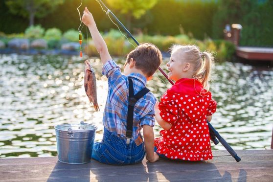 Teaching kids how to fish | taking young kids fishing | Tips on Taking Young Kids Fishing | Young Kids Fishing | Kids Fishing