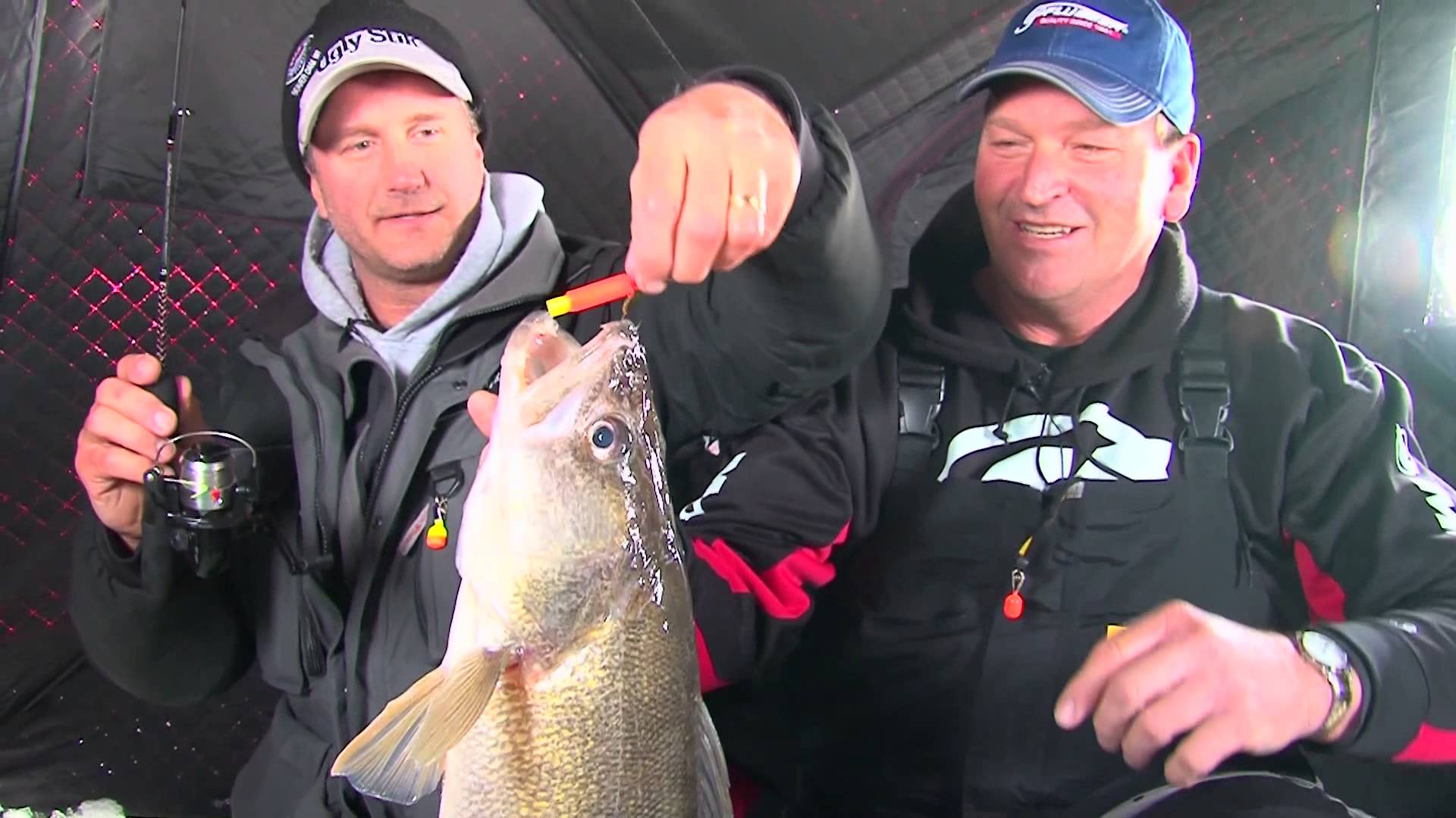 Lake Erie Walleyes on Ice using Ice Floats MidWest Outdoors