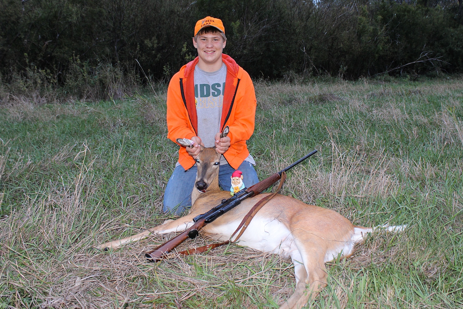 Youth Deer Hunting MidWest Outdoors