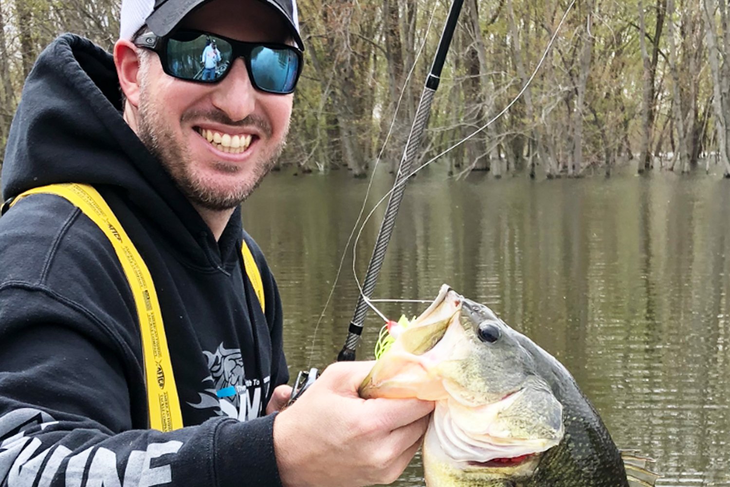 Mississippi River Pool 13: Six-Pound Bass