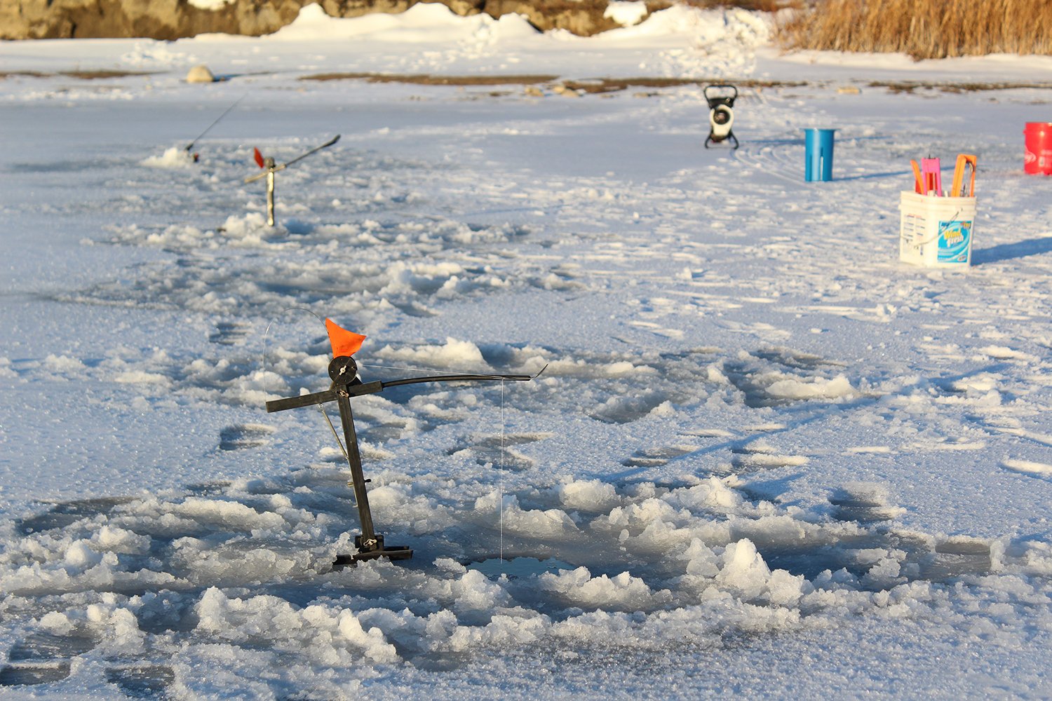  BESPORTBLE 2Pcs Snow ice Fishing Flag Winter Fishing