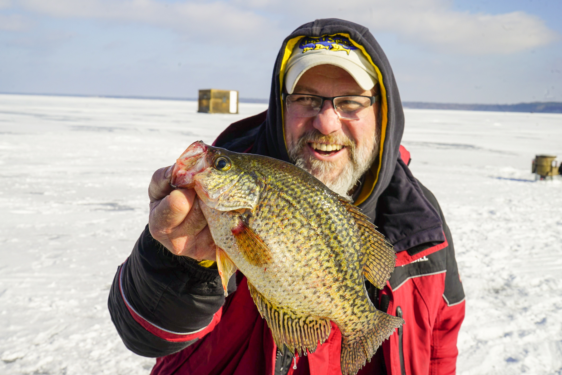 Beginner Ice Fishing Tips - Walleye, Perch, Crappie, Trout