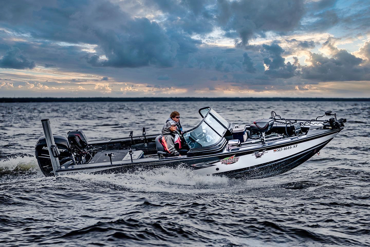 Handling a Boat in Rough Water MidWest Outdoors
