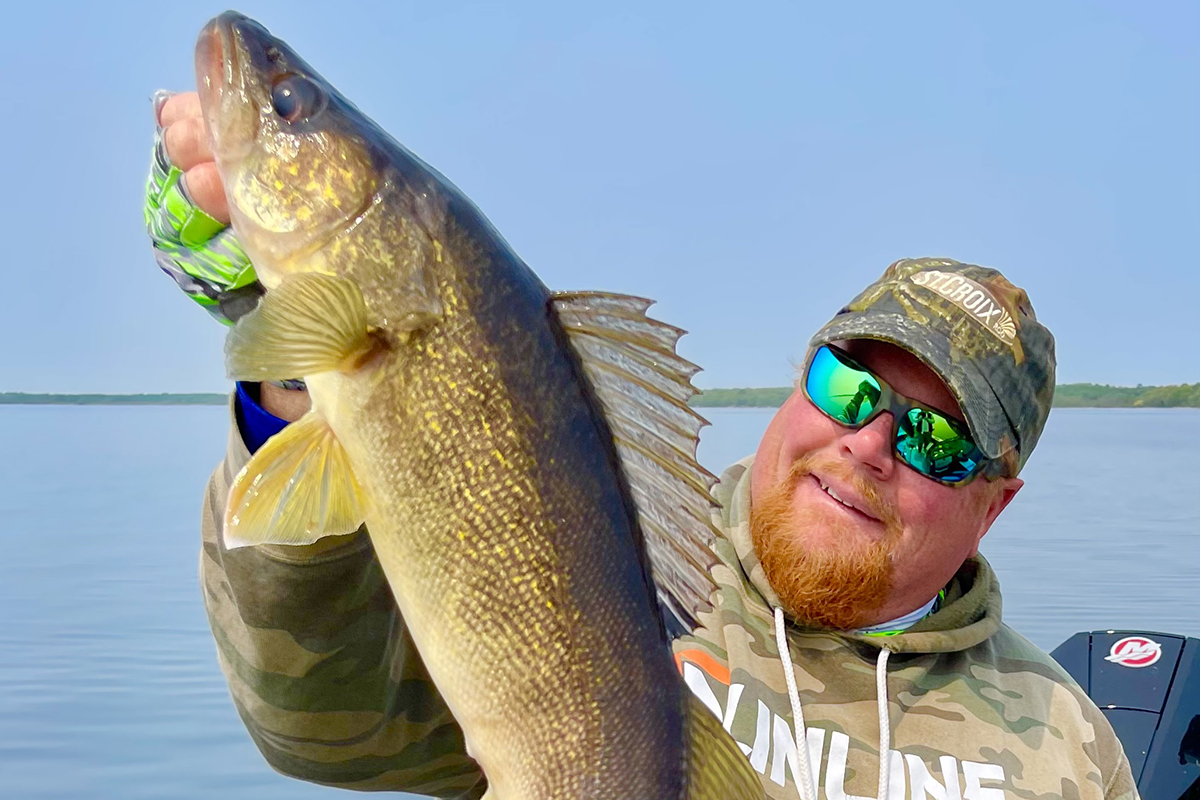 Dropping in on Suspended Summer Walleyes - MidWest Outdoors