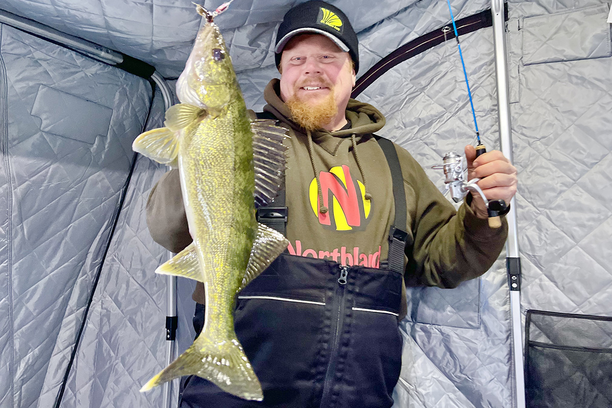 Hour of Power Walleyes through the Ice - MidWest Outdoors