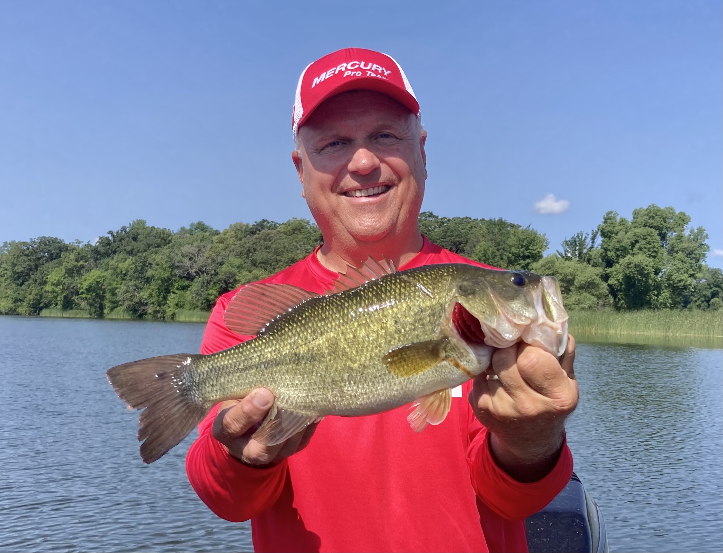 Try a Stick Worm Rigged Wacky-Style for Summertime Bass - MidWest